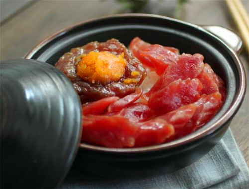 锋味煲仔饭