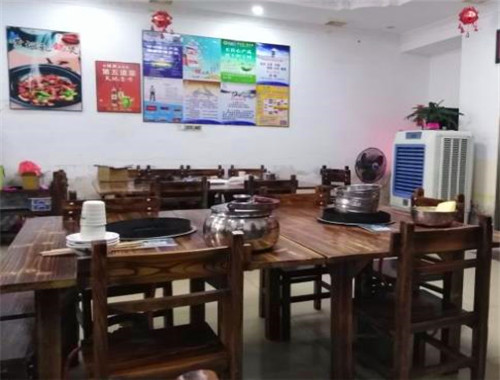 72番黄焖鸡米饭