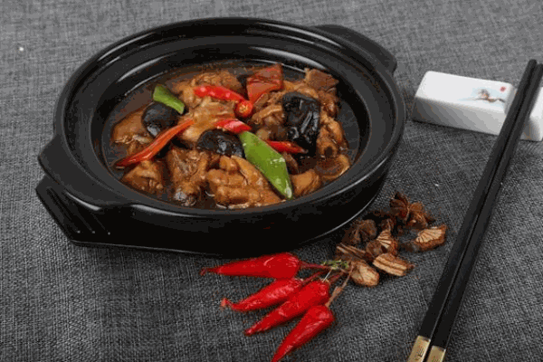巴滨路黄焖鸡米饭加盟