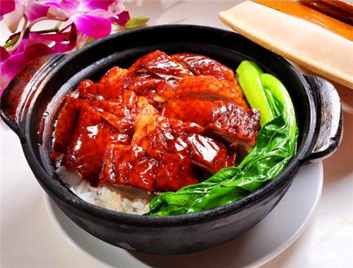行途煲仔饭