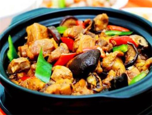 72番黄焖鸡米饭