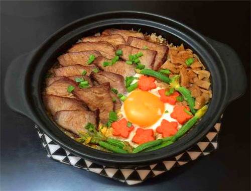 豪杰天下功夫煲仔饭