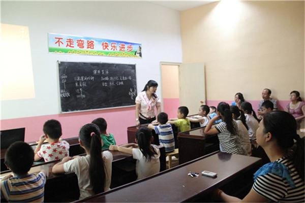 小塔学院语文教育