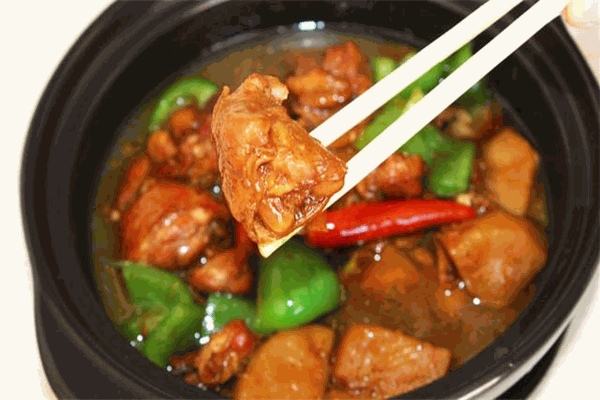 青苗黄焖鸡米饭