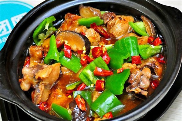 美食杰黄焖鸡