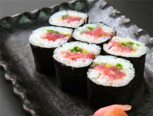 金枪鱼寿司