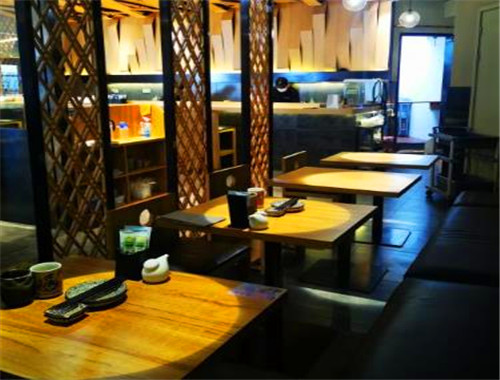 MakiHouse寿司