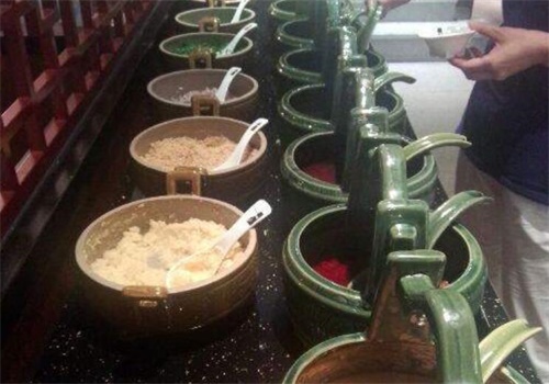 煲宫猪肚鸡火锅