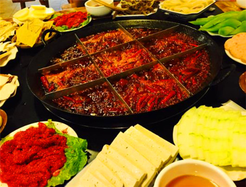 锐绮佳火锅