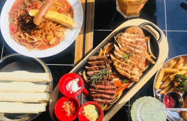 音哈诗美式餐吧