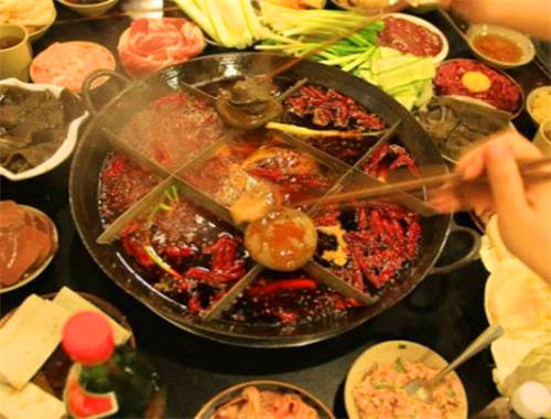 锐绮佳火锅