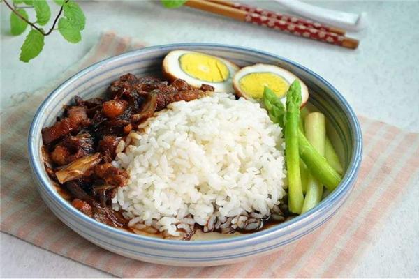 饭不想米饭专家