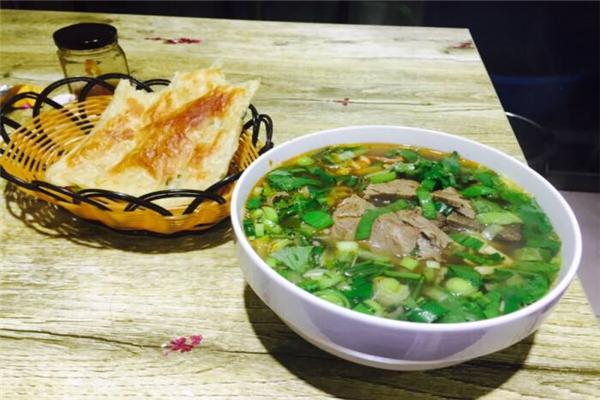 旗哥牛肉汤快餐 旗哥牛肉汤快餐