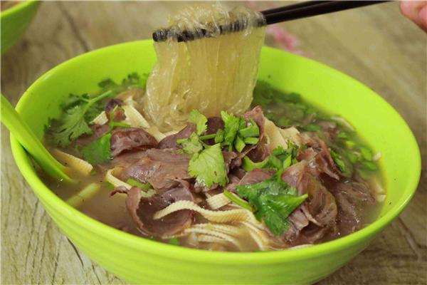 旗哥牛肉汤快餐