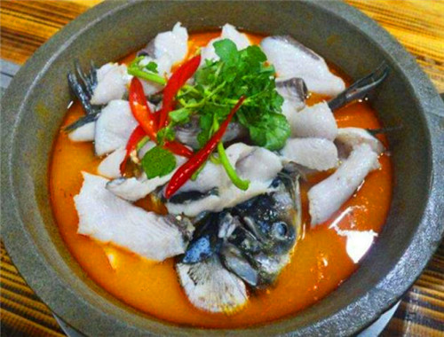 潇湘石锅鱼火锅