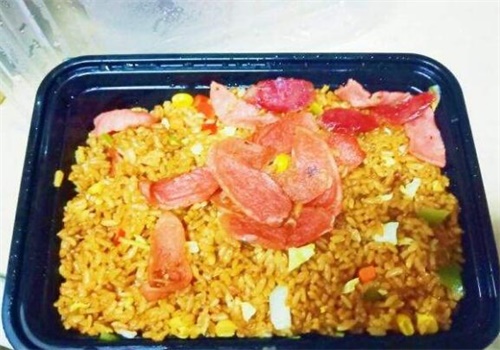 欧稻呷海鲜炒饭