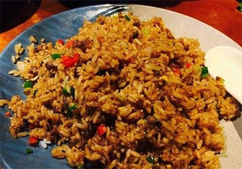 欧稻呷海鲜炒饭
