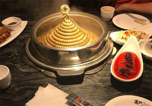 美厨老爹蒸汽石锅鱼