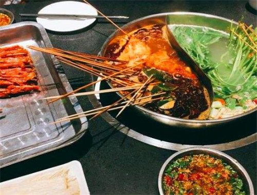 东鑫园串串香