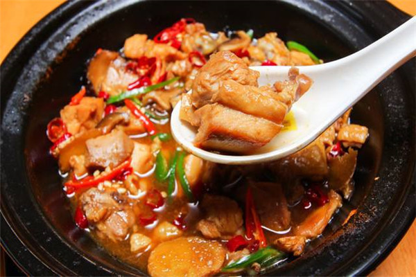 和瑞黄焖鸡