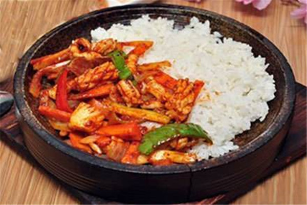 敏丁拌饭馆