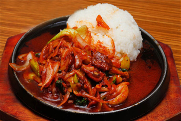 敏丁拌饭馆