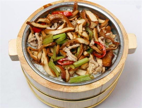 香香木桶饭