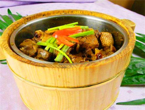 香香木桶饭