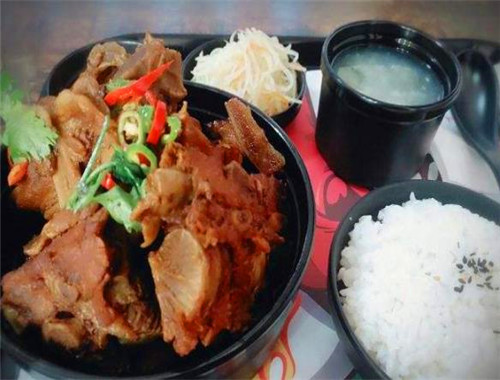辣骨先生辣骨饭