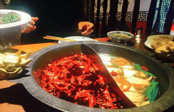 巴蜀大门户火锅