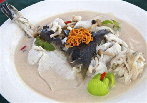 金秋酸菜鱼