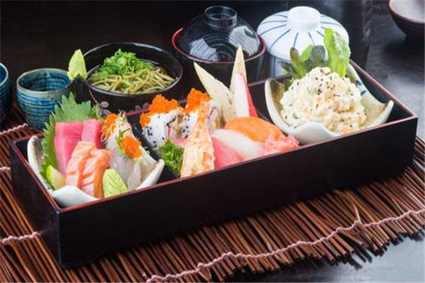 鱼天地日本料理