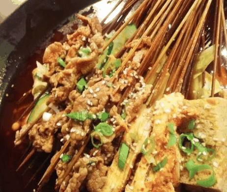 蜀锦香厕所串串