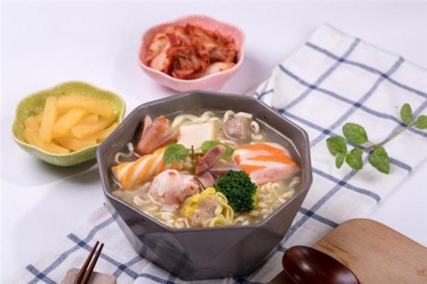 偶萌泡面小食堂