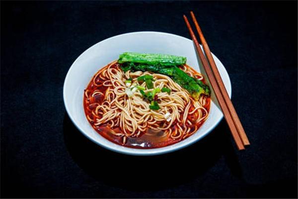 赵孃孃重庆小面
