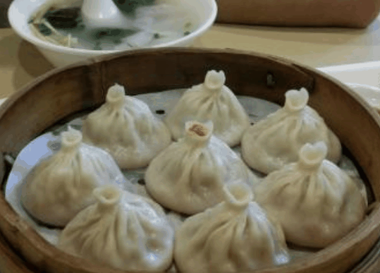 陈扬蟹黄汤包