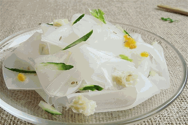 小胡子凉皮