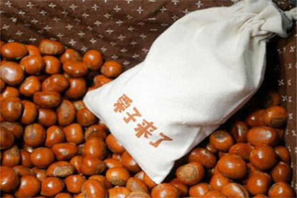栗子来了
