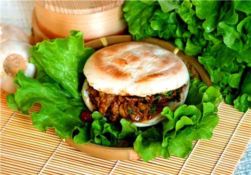 溢层楼脆皮肉夹馍