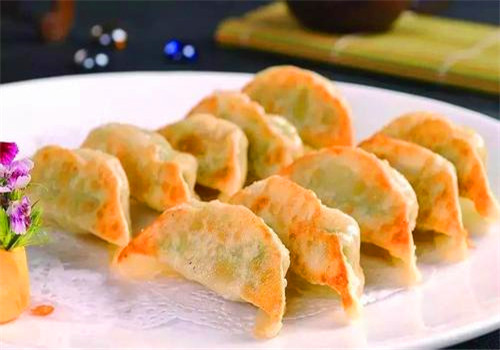炉包锅贴