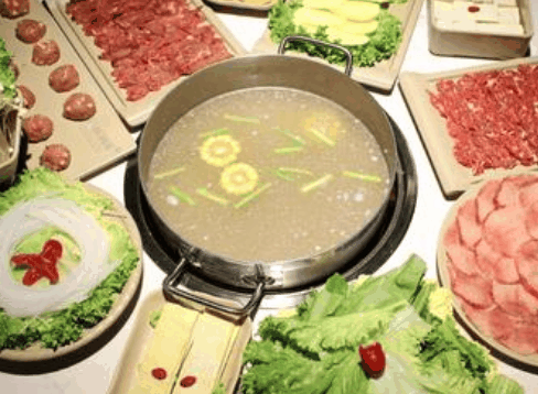 领鲜潮牛火锅