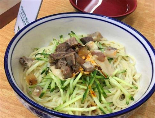 西林春牛肉面