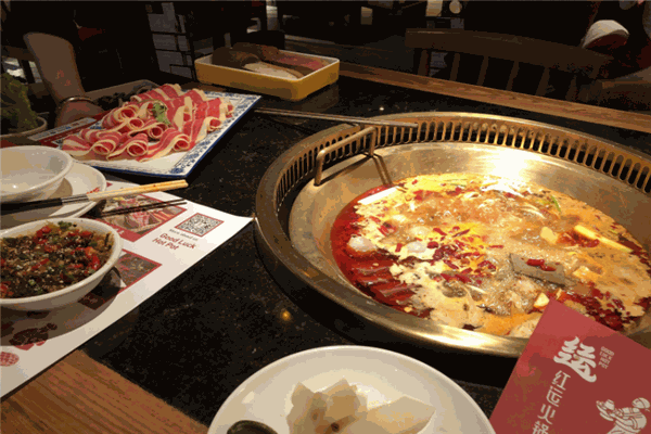 鸿运打边炉