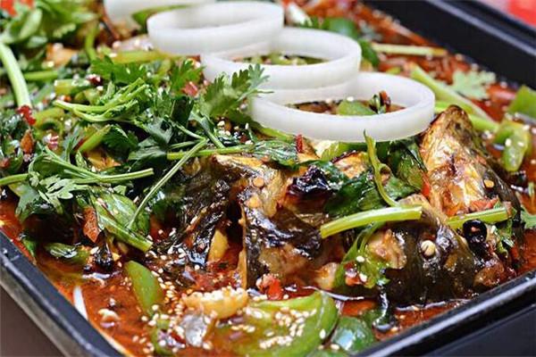 非常食客麻辣香锅碳烤全鱼