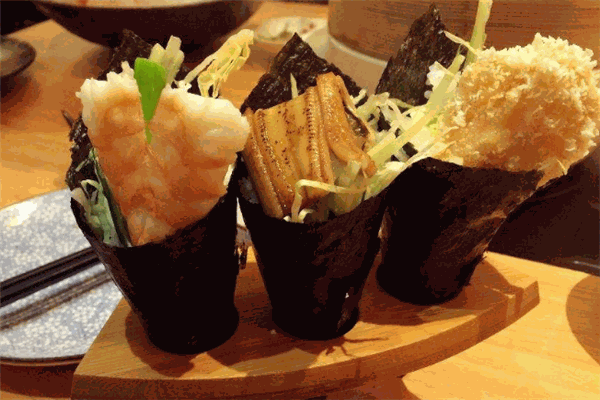 一屋一石板烧寿司屋