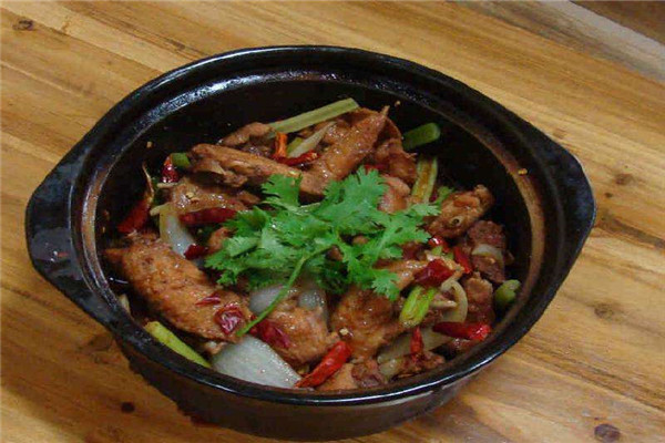莽娃重庆鸡公煲加盟