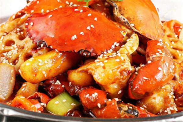 东营蟹记肉蟹煲加盟