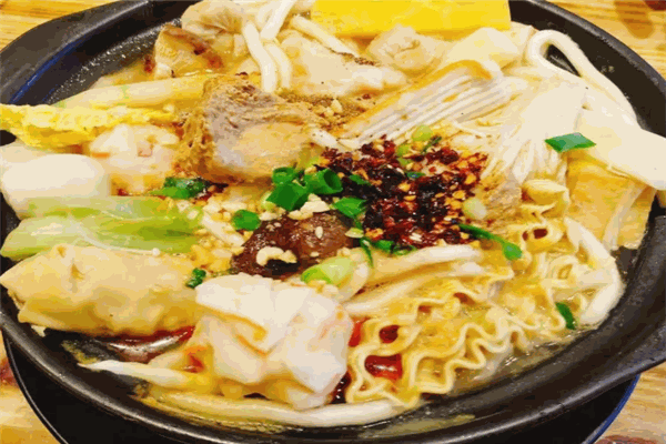 铁坨坨麻辣烫