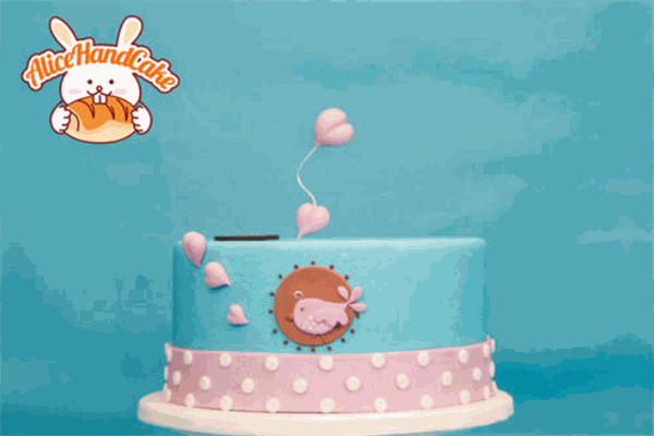 AliceHandCake