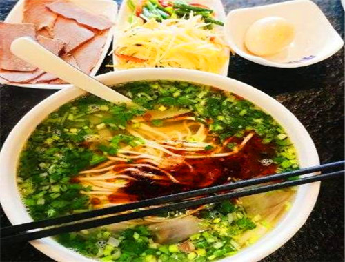 牛拉拉牛肉面